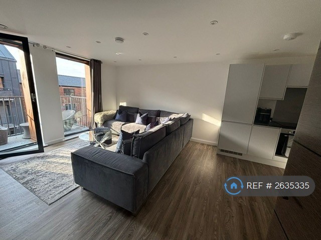 1 bedroom flat in Robinson Way, Chester, CH1 (1 bed) (#2635335)
