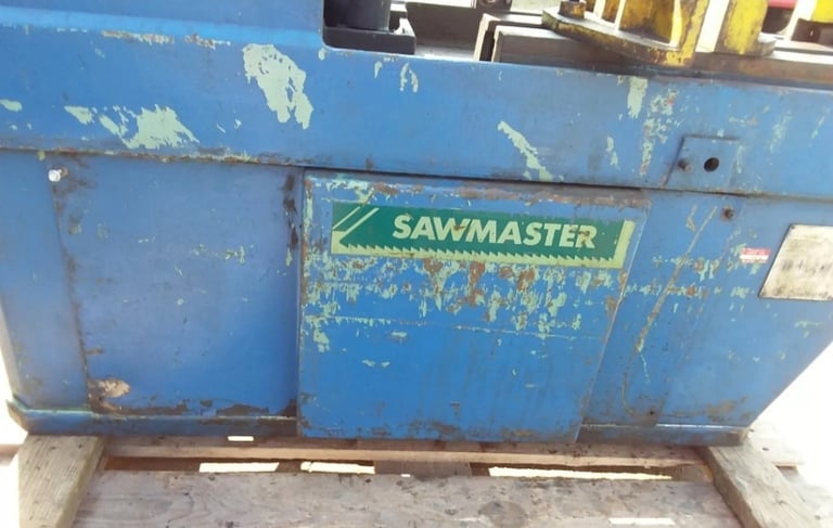 Power hacksaw Bulldog. 200 3ph - 
