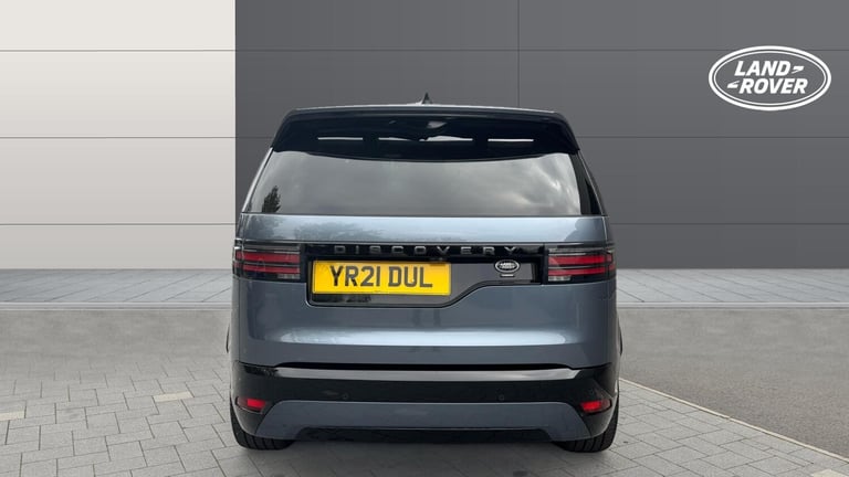 2021 Land Rover Discovery 3.0 D300 R-Dynamic HSE 5dr Auto ESTATE DIESEL Automatic