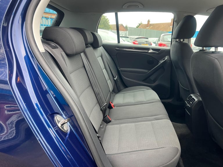 2009 Volkswagen Golf 1.6 TDI SE DSG Euro 5 5dr HATCHBACK Diesel Automatic