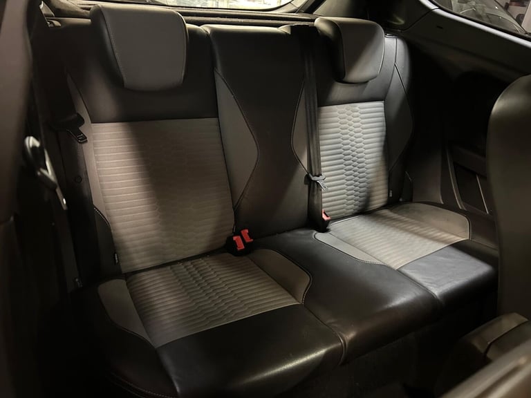 2017 Ford Fiesta 1.6T EcoBoost ST-3 Euro 6 3dr HATCHBACK Petrol Manual