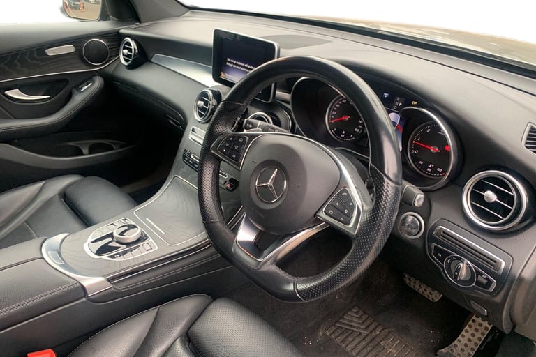 2019 Mercedes-Benz GLC GLC 220d 4Matic AMG Night Edition 5dr 9G-Tronic SUV DIESEL Automatic