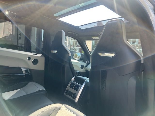 2020 70 LAND ROVER RANGE ROVER SPORT 5.0 P575 V8 GPF SVR SUV 5DR PETROL AUTO 4WD