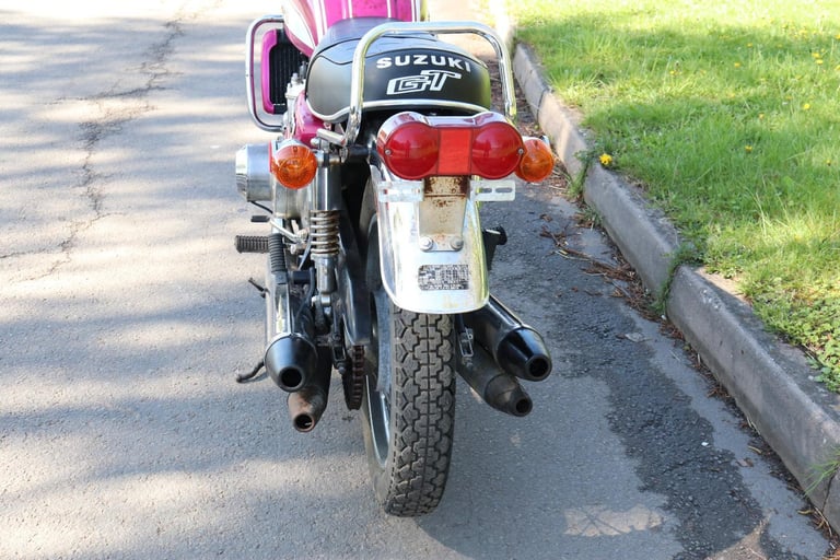Suzuki GT750 GT 750 J 1972 Ride or Restore Project.