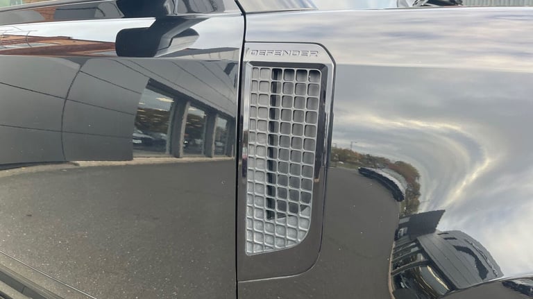 2023 Land Rover Defender Estate 2.0 P300 X-Dynamic HSE 90 3dr Auto SUV Petrol Automatic