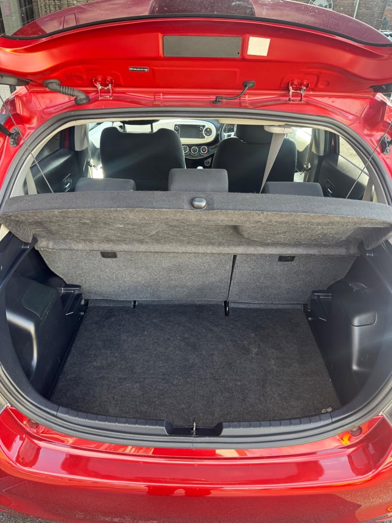 2013 Toyota Yaris 1.33 Dual VVT-i Trend Euro 5 5dr HATCHBACK Petrol Manual