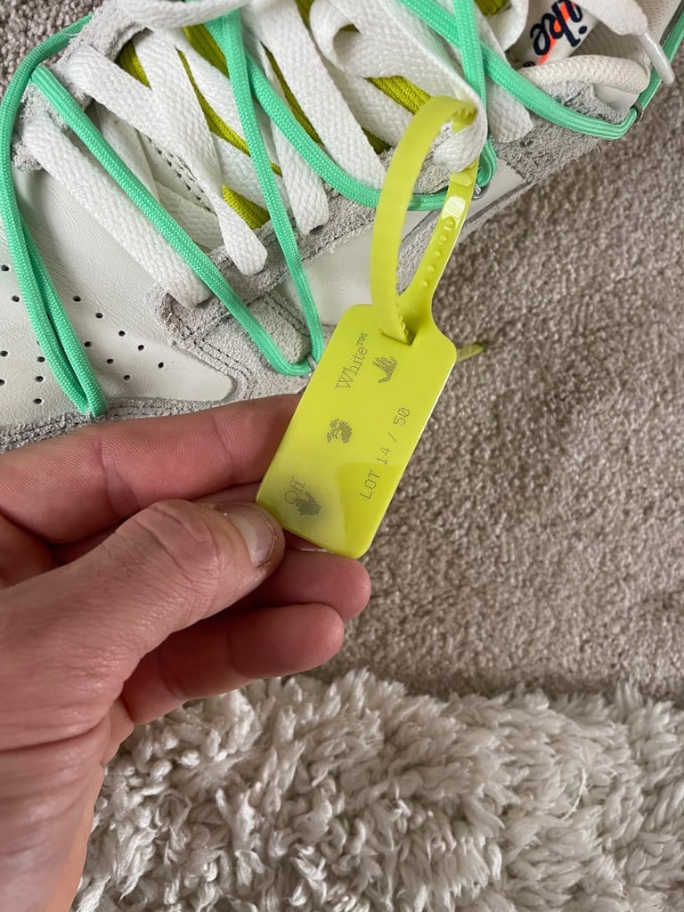 Nike dunk off-white 100% authentic og box 