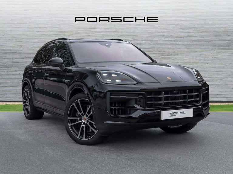image for 2025 Porsche Cayenne Cayenne E-Hybrid (2025) Estate Plug-In Hy Automatic