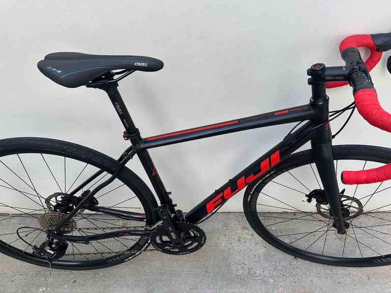Fuji Sportif 1.3 105 Disc Road Bike 6 Month WARRANTY!! (20"/51cm)