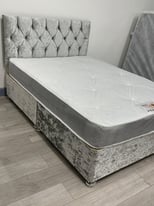 Velvet Divan Bed