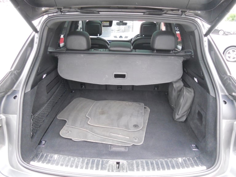 2021 Porsche Cayenne E-Hybrid 5dr Tiptronic S BIG SPEC ESTATE Petrol Parallel Phev Automatic