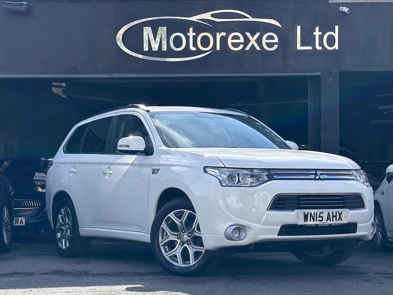 image for 2015 Mitsubishi Outlander 2.0h 12kWh GX4h CVT 4WD Euro 5 (s/s) 5dr ESTATE Petrol/Electric Hybrid ...