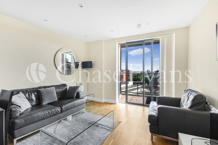 image for 1 bedroom flat in Arc House, Maltby Street, Tower Bridge SE1