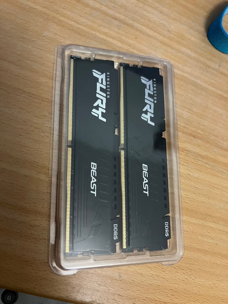 16GB DDR5 RAM
