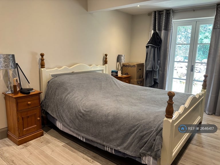 1 bedroom house in Outside Guest Suite At Easthampnett , Easthampnett, Chichest (1 bed) (#2646417)