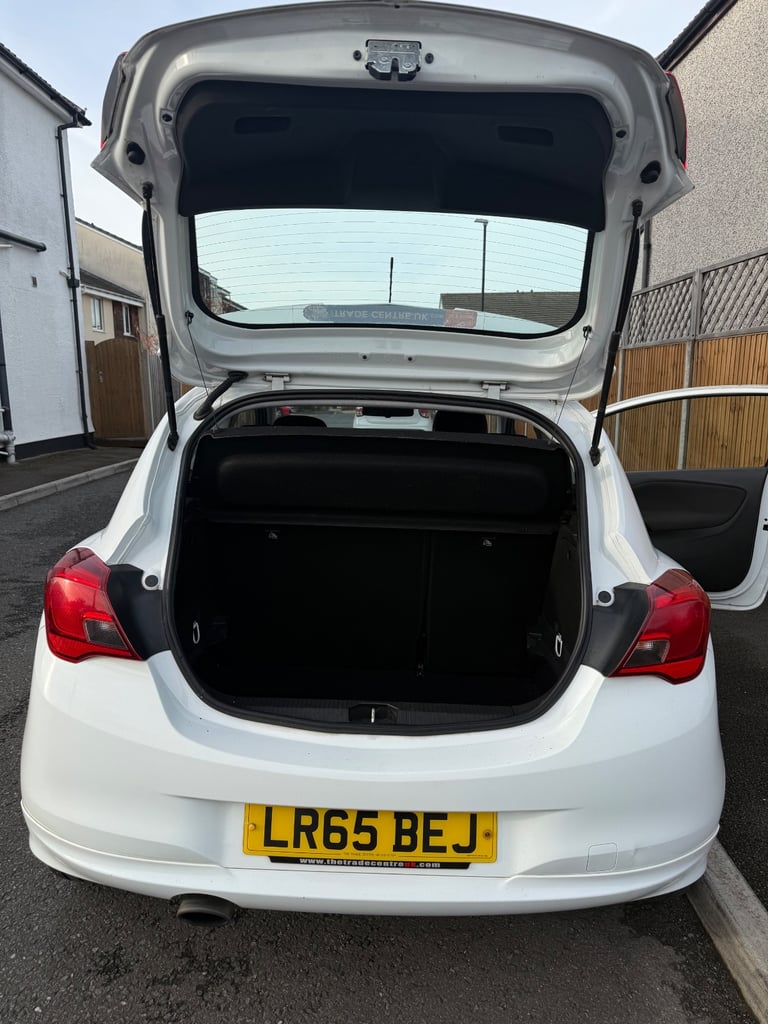 Vauxhall, CORSA, SRi, VX Line, Hatchback, 2015, Manual, 1398 (cc), 3 doors