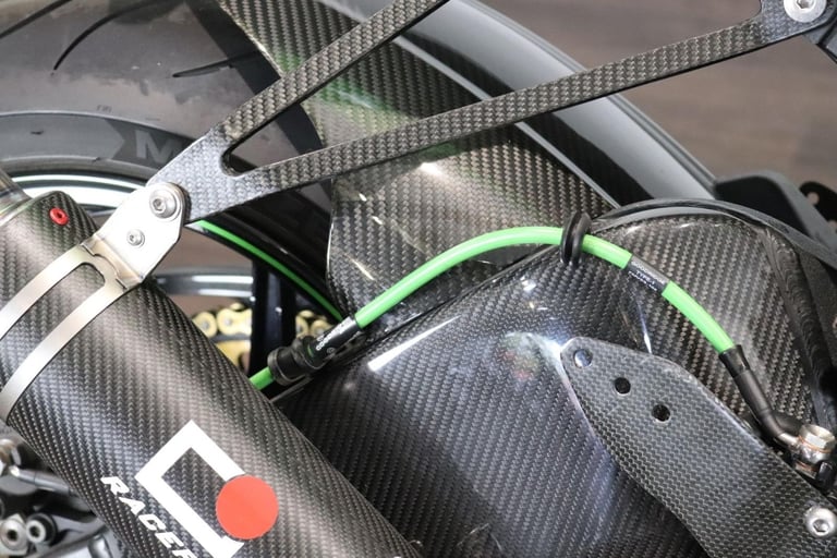 Kawasaki ZX10R - 2009 - THE BEST ZX10R YOU WILL SEE 