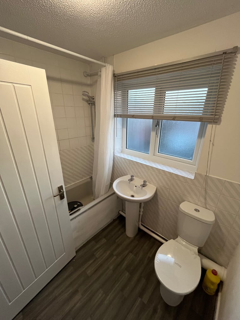 3 Bedroom House for Rent - Pontlliw, Swansea, SA4