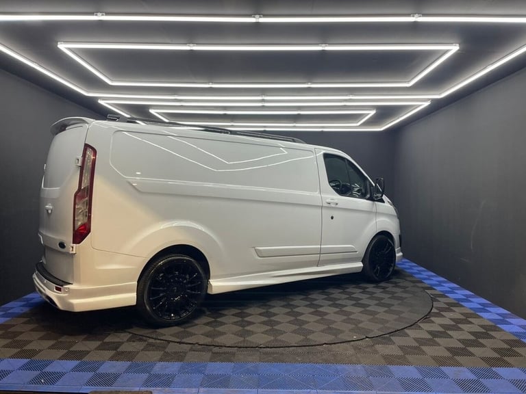 2015 Ford Transit Custom 2.2 TDCi 125ps Low Roof Trend Van PANEL VAN DIESEL Manual