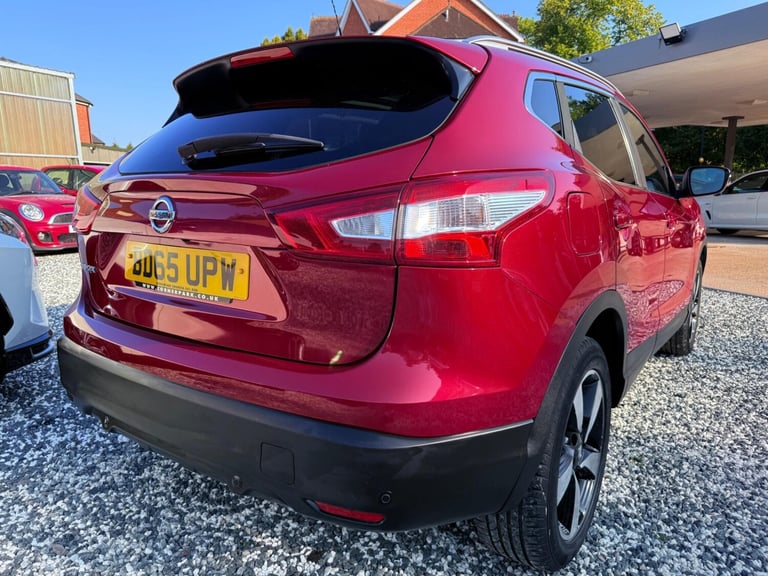 2015 Nissan Qashqai 1.2 DIG-T n-tec+ XTRON 2WD Euro 6 (s/s) 5dr HATCHBACK Petrol Automatic