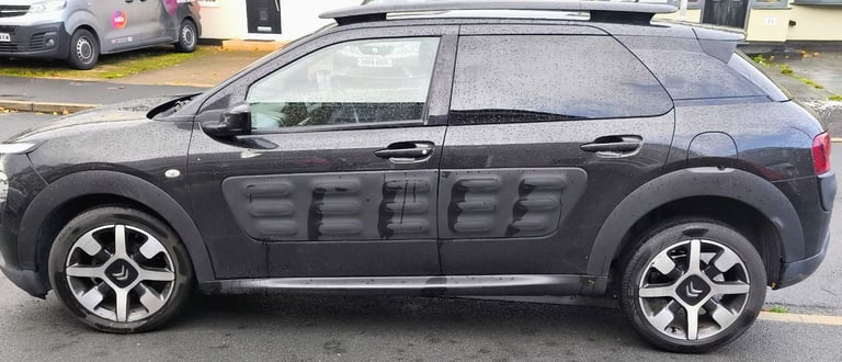 Citroen, C4 CACTUS, Hatchback, 2017, Manual, 1199 (cc), 5 doors