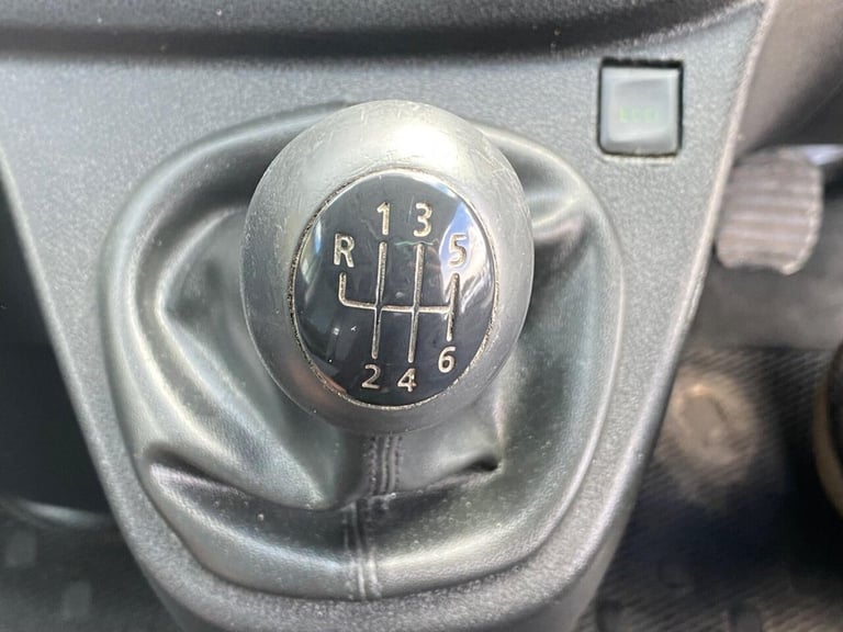 2019 Vauxhall Vivaro 1.6 CDTi 2900 BiTurbo ecoTEC L2 H2 Euro 6 (s/s) 5dr PANEL VAN Diesel Manual