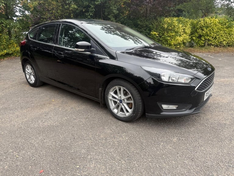 image for 2015 Ford Focus 1.5 TDCi Zetec Euro 6 (s/s) 5dr HATCHBACK Diesel Manual