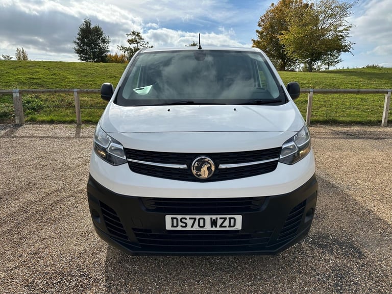 2020 Vauxhall Vivaro 1.5 Turbo D 2900 Dynamic L2 H1 Euro 6 (s/s) 6dr PANEL VAN Diesel Manual