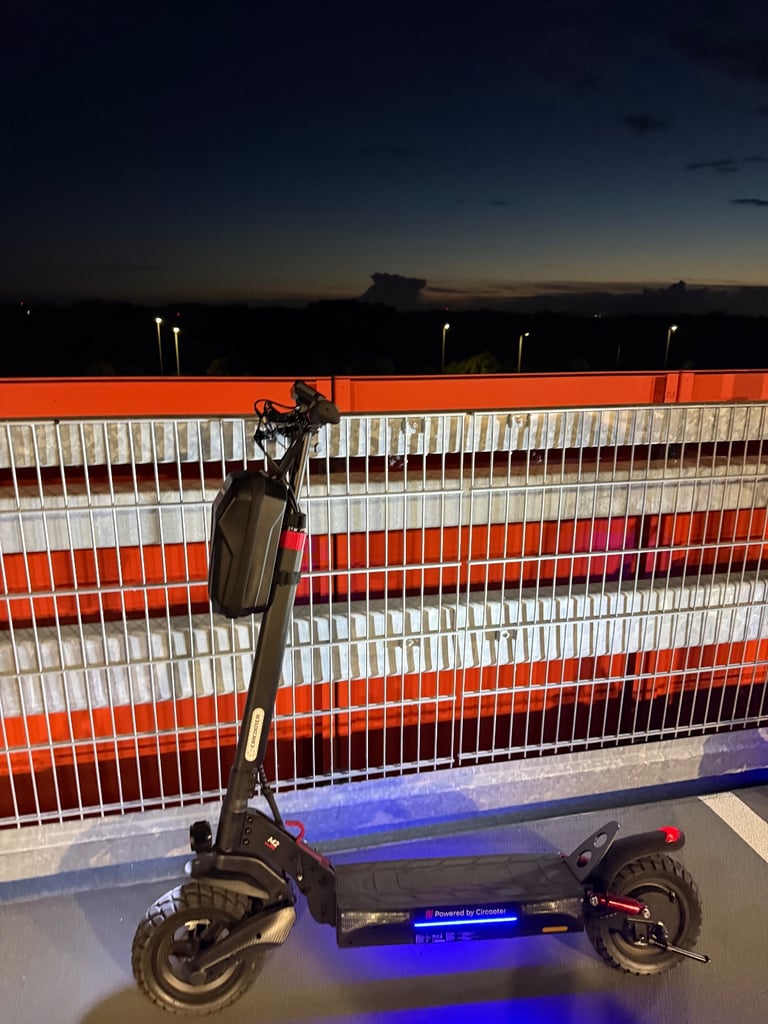 Electric scooter, isinwheel m2 28mph 1000 watt