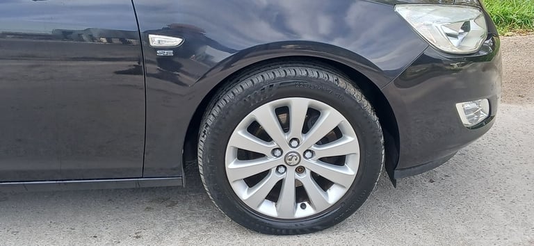 2011 Vauxhall Astra 2.0 Cdti Se Auto Estate 47000 Miles