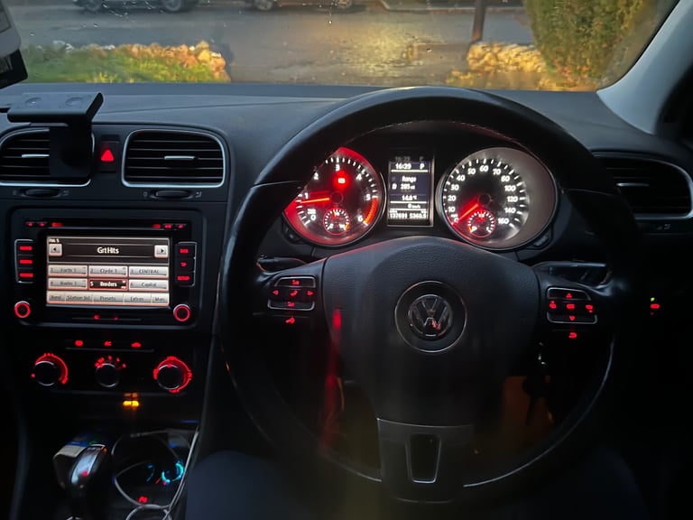 Volkswagen, GOLF, Hatchback, 2012, Semi-Auto, 1598 (cc), 5 doors