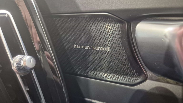 2021 Volvo XC40 1.5 T5 Recharge PHEV R DESIGN 5dr Auto Estate Plug-In Hy Automatic