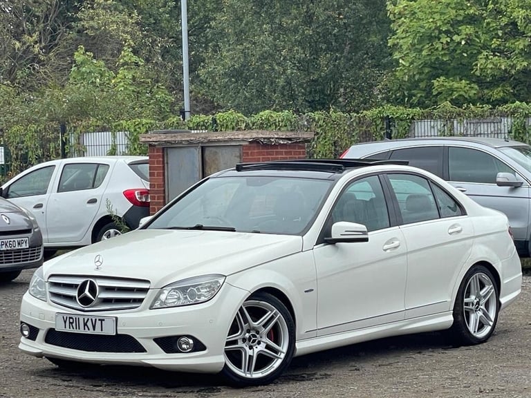 2011 MERCEDES C CLASS C220 CDI SPORT + PAN ROOF + LOW MILES + ALLOYS * 