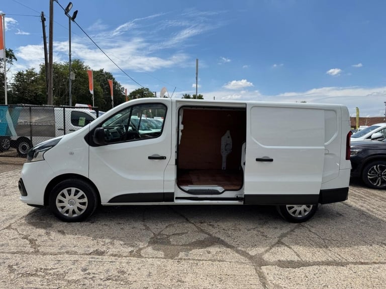 2016 Renault Trafic LL29 ENERGY dCi 120 Business+ Van PANEL VAN DIESEL Manual