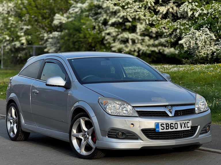VAUXHALL ASTRA 1.8 VVT 16v SRi 2011