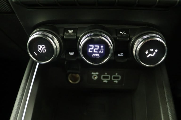 2021 Renault Clio 1.0 TCe RS Line Hatchback 5dr Petrol Manual Euro 6 (s/s) (90 ps) Hatchback Petr...