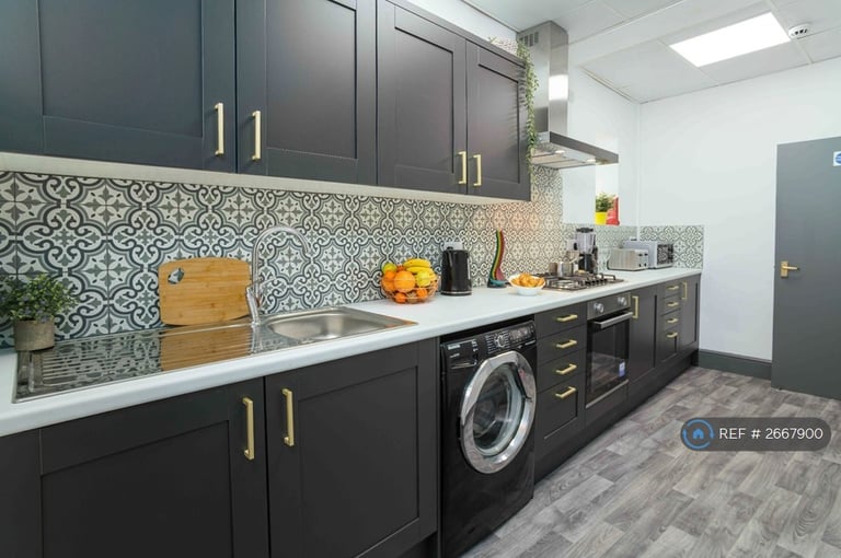 1 bedroom in Fairfield Road, Buxton, SK17 (#2667900)