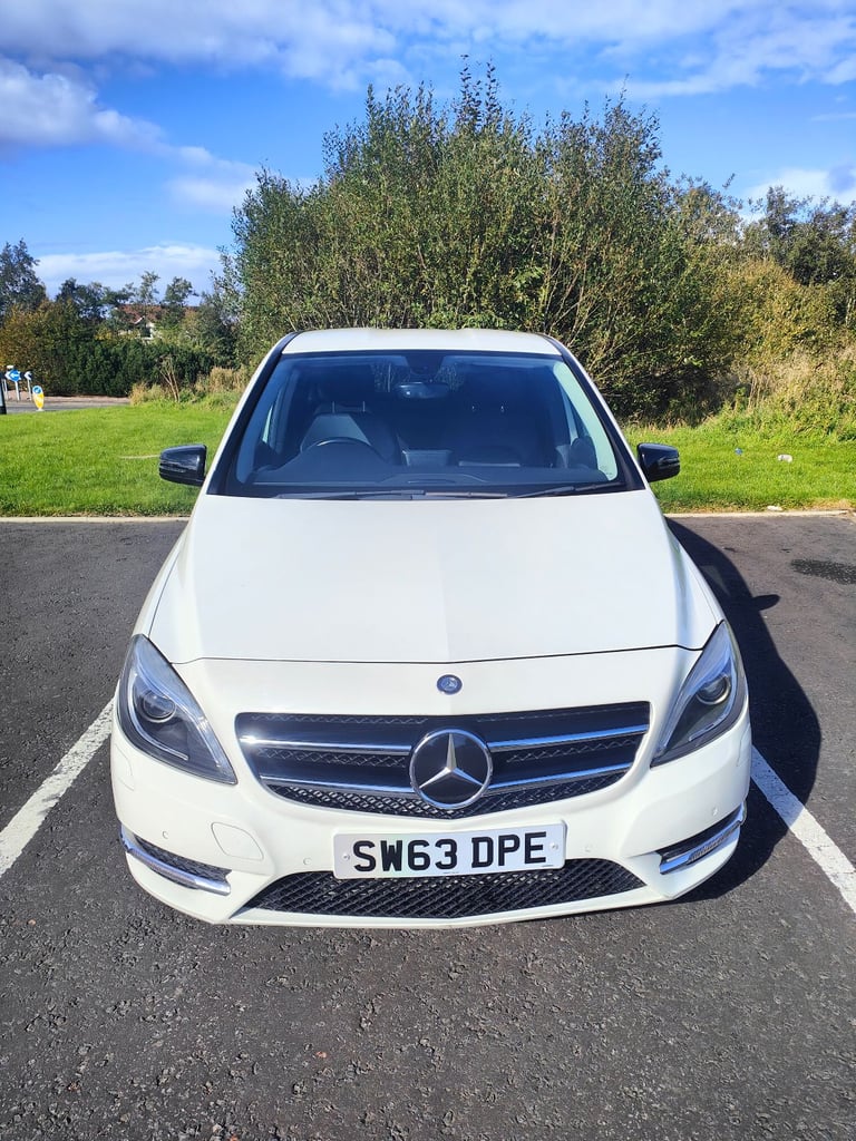 Mercedes-Benz, B CLASS, MPV, 2013, Manual, 1461 (cc), 5 doors