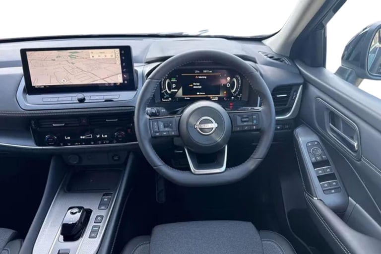 2025 Nissan Qashqai 1.5 E-Power 205 N-Connecta [Glass Roof] 5dr Auto Hatchback Hybrid Automatic