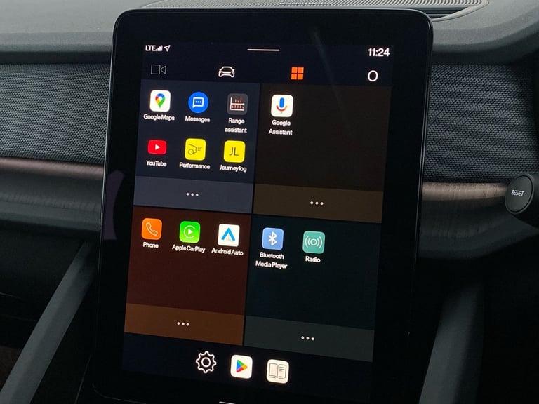 2022 Polestar Polestar 2 300kW 78kWh Long Range DM [Plus] 5dr 4WD Auto Saloon ELECTRIC Automatic