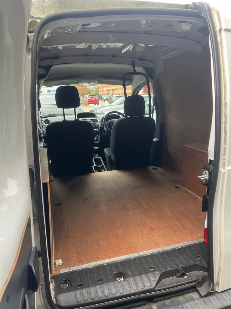 Renault, KANGOO, Panel Van, 2015, Automatic, 1 (cc)