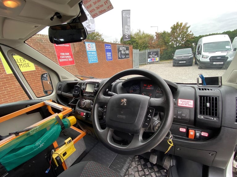 2016 Peugeot Boxer 2.2 HDi 435 L3 H2 Euro 5 5dr PANEL VAN Diesel Manual