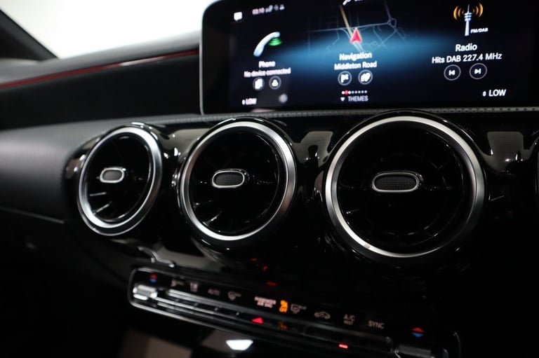 2020 19 MERCEDES-BENZ A-CLASS 1.3 A200 AMG LINE (EXECUTIVE) HATCHBACK 5DR PETROL