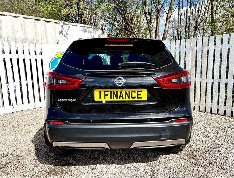 CAN'T GET CREDIT? CALL US! Nissan Qashqai 1.5 dCi N-Connecta, Manual - £199 DEPOSIT, £76 PER WEEK