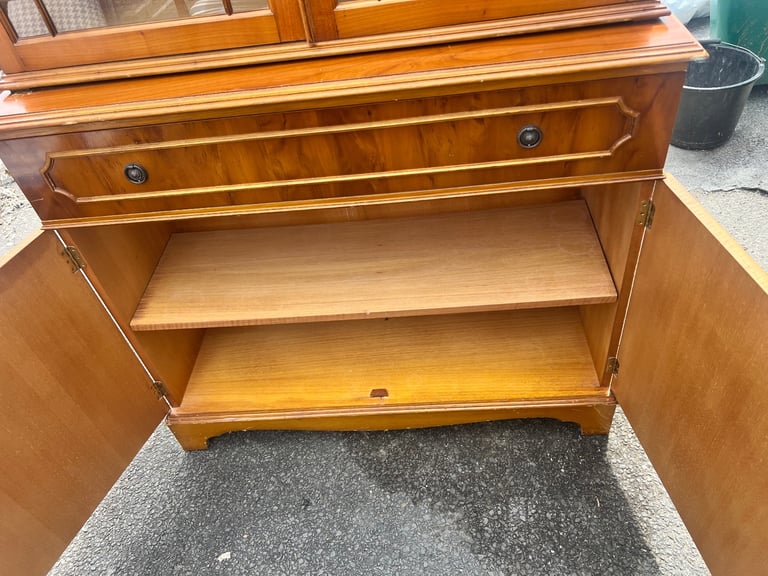 Vintage display cabinet 