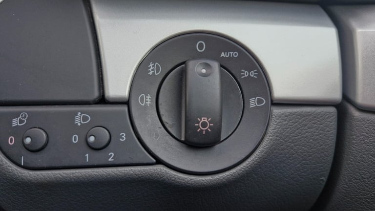 2012 SEAT Exeo 2.0 TDI CR SE Tech 4dr Multitronic [143] SALOON Diesel Automatic