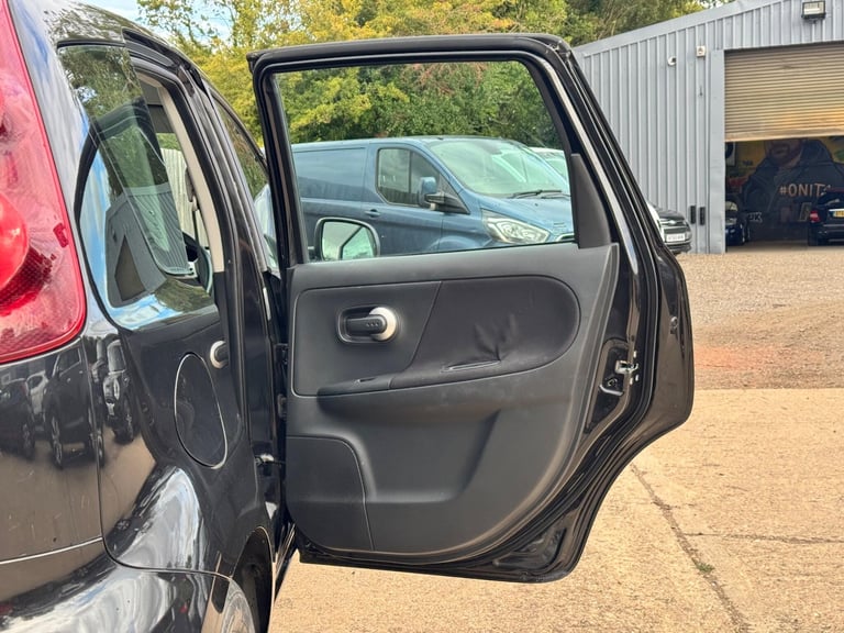 2009 Nissan Note 1.4 16V Acenta Euro 4 5dr MPV Petrol Manual