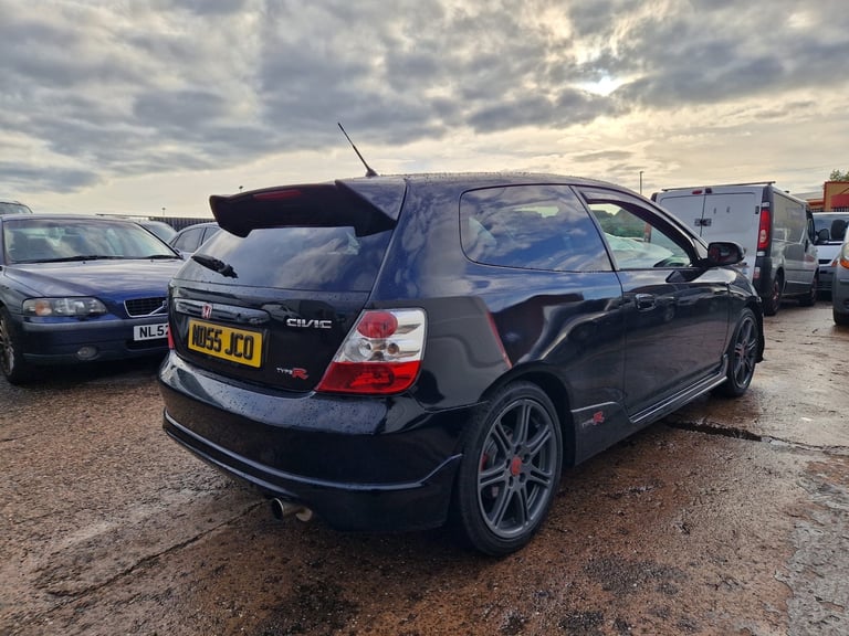 HONDA CIVIC TYPE R LOW MILEAGE PREMIER EDITION 3 DOOR HATCHBACK ULEZ FREE MANUAL