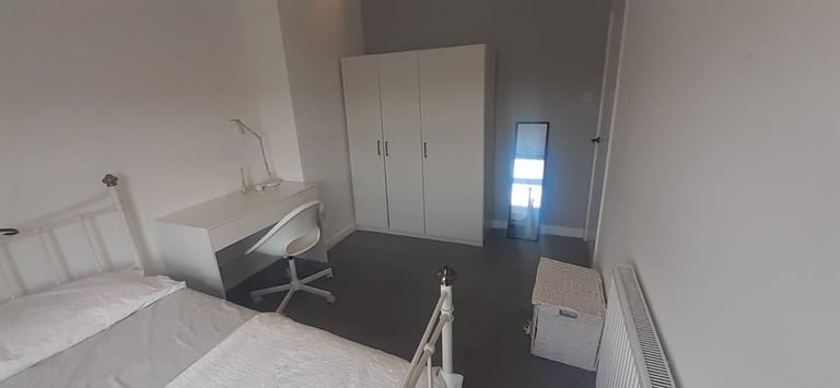  Double Room for Single Occupant