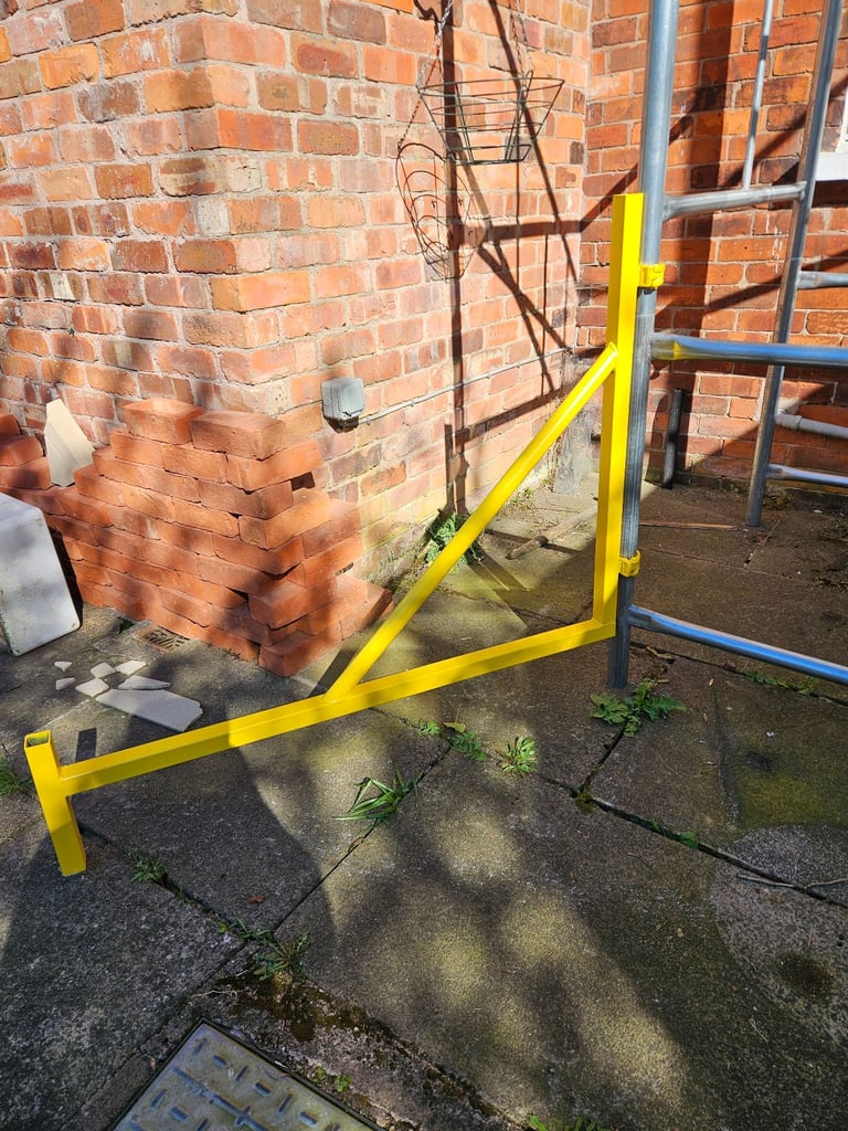 NEW PREMIUM DIY GALVANIZED SCAFFOLD TOWERS.(free delivery*)